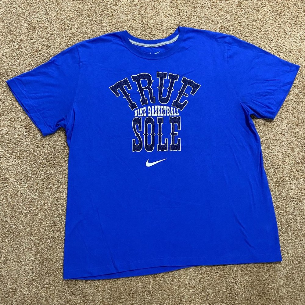 Men's Nike T-Shirt